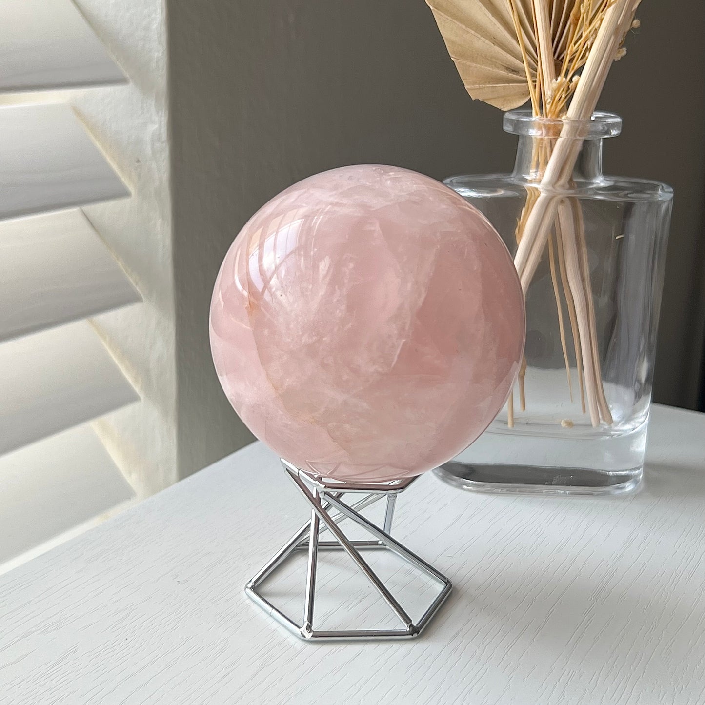 ROSE QUARTZ SPHERE