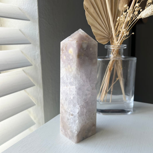 PINK AMETHYST FLOWER AGATE TOWER