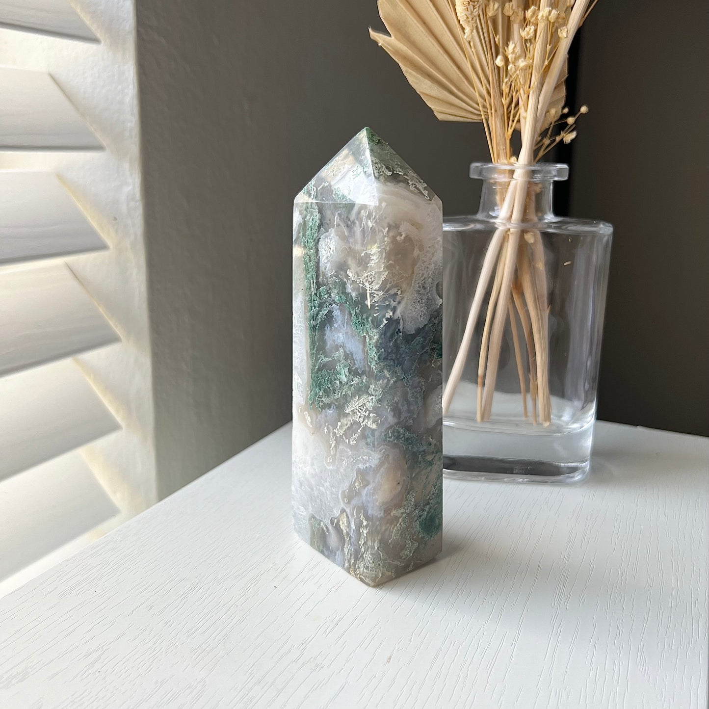 MOSS AGATE TOWER