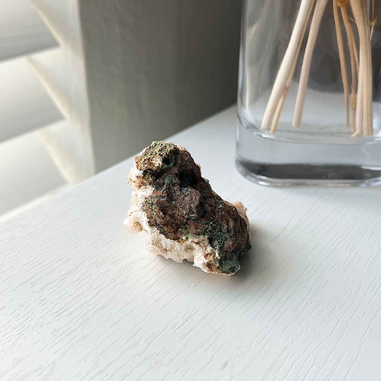 PEACH APOPHYLLITE SPECIMEN